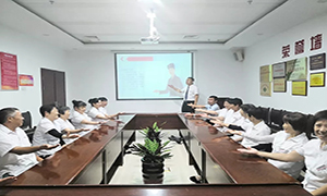 提升規(guī)范操作，增強(qiáng)服務(wù)理念&mdash;&mdash;安徽分公司六安店開展提升保潔服務(wù)培訓(xùn) 