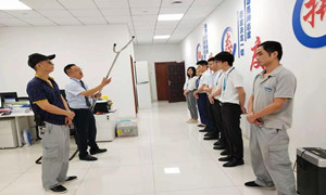 光谷店&ldquo;防盜搶、保安全&rdquo;應(yīng)急預(yù)案演練及培訓(xùn)圓滿開展